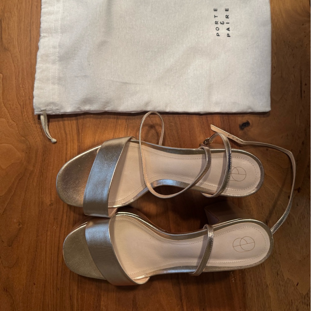 Porte & Paire Metallic Gold Platform Sandals Women’s Size 41 VGUC